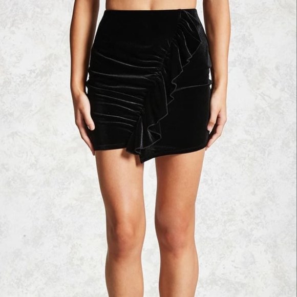 Abercrombie Black Velvet Stretch Ruched Skirt Size M/L - Picture 1 of 11